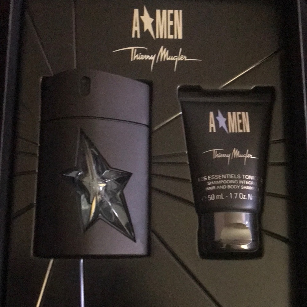 NEVER USED BOX SET COLOGNE & SHAMPOO.